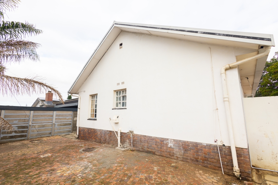 3 Bedroom Property for Sale in Bellair Western Cape